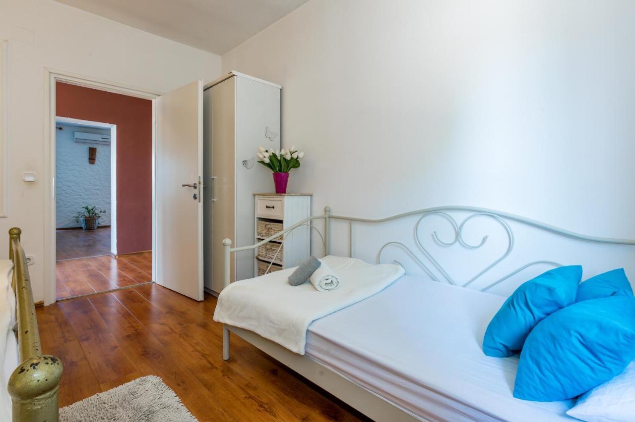 Apartment Vice Šibenik Exterior foto